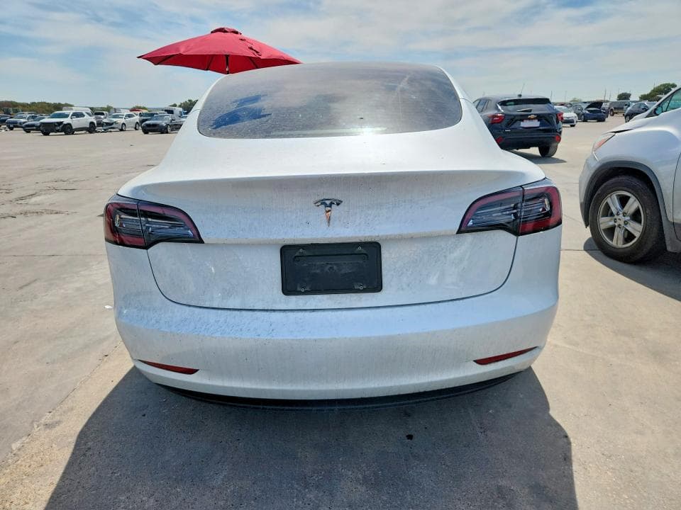 2023 TESLA MODEL 3 6