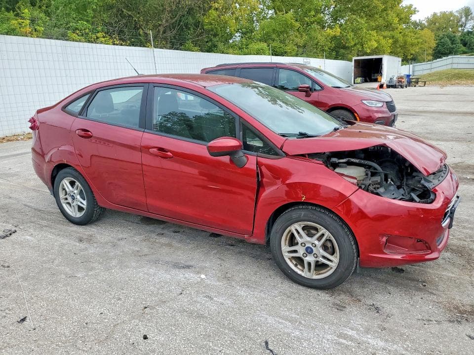 2017 FORD FIESTA SE 4