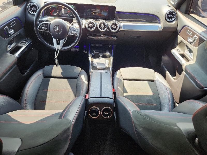 2021 MERCEDES-BENZ GLB 250 4MATIC 8