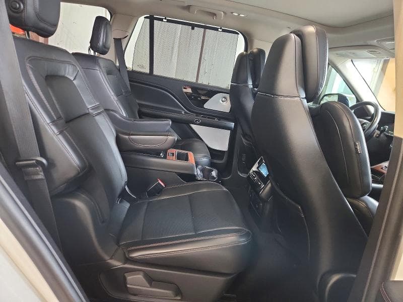 2020 LINCOLN AVIATOR RESERVE 11