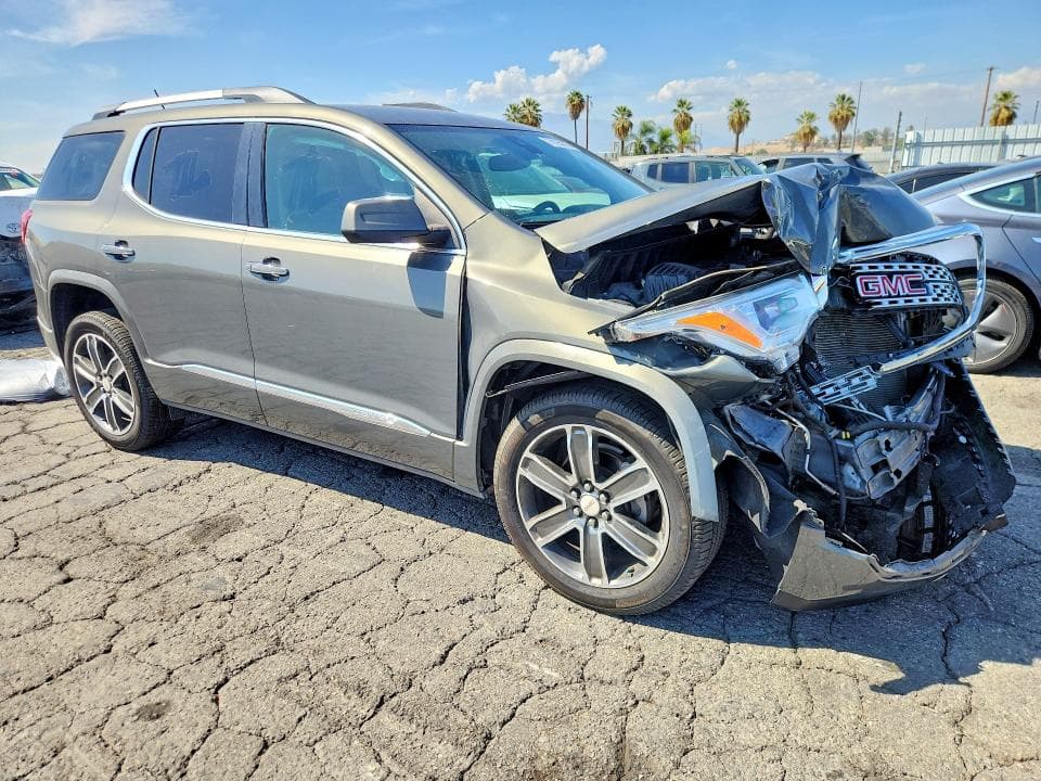 2017 GMC ACADIA DENALI 4