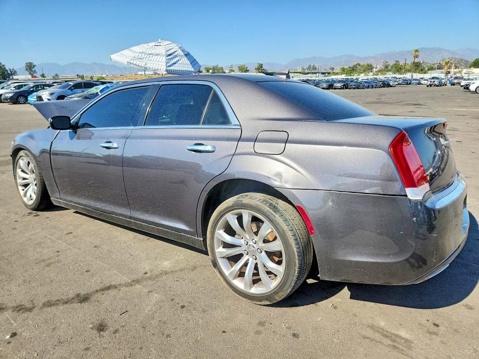 2019 CHRYSLER 300 LIMITED 2