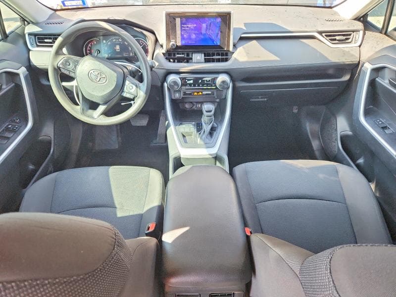 2023 TOYOTA RAV4 LE 8