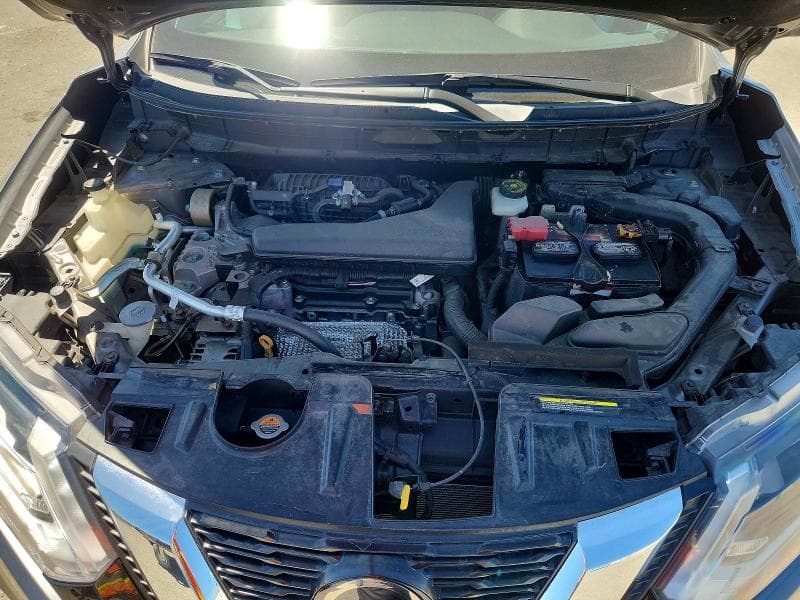 2019 NISSAN ROGUE SV 11