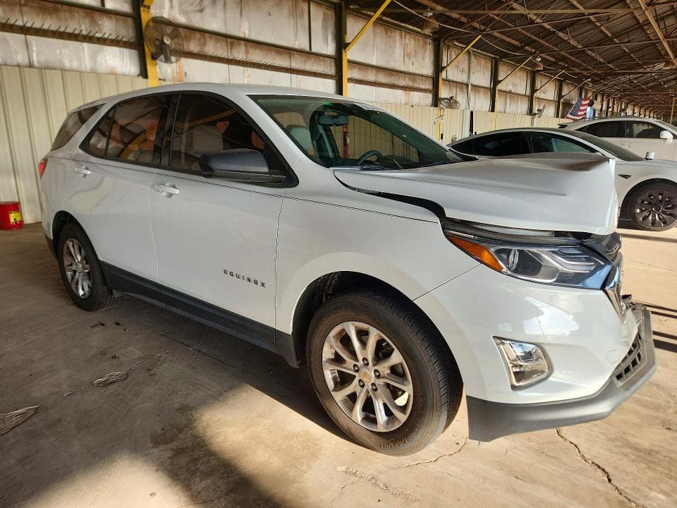 2019 CHEVROLET EQUINOX LS 4