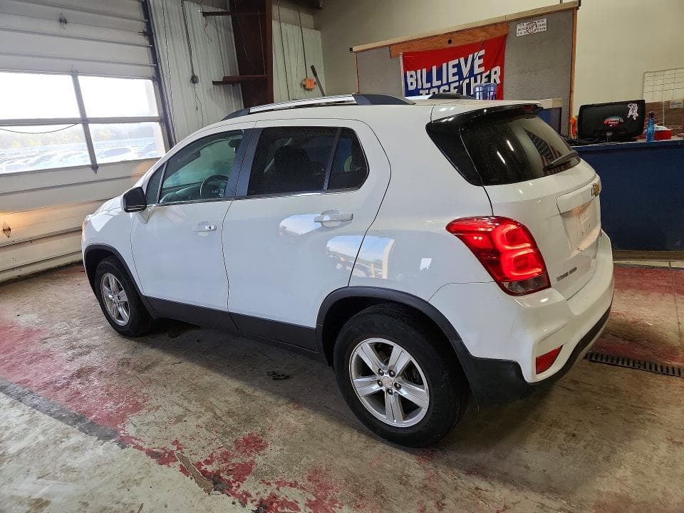 2017 CHEVROLET TRAX 1LT 2