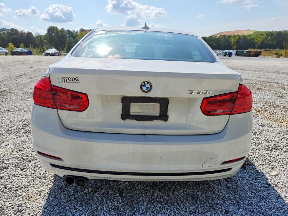 2018 BMW 330 I 6