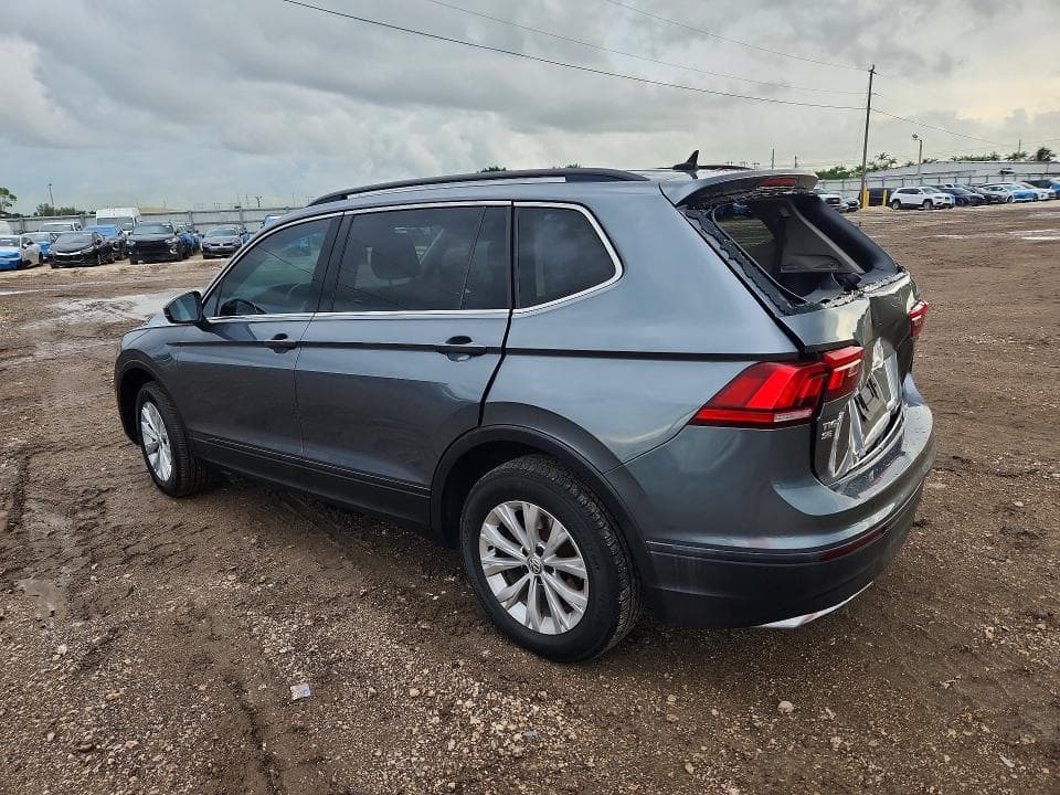 2019 VOLKSWAGEN TIGUAN SE 2