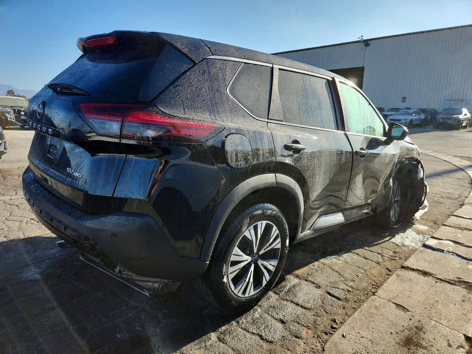 2023 NISSAN ROGUE SV 3