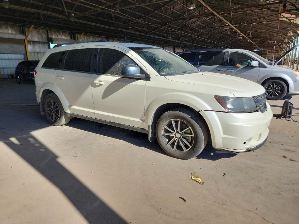 2017 DODGE JOURNEY SE 4