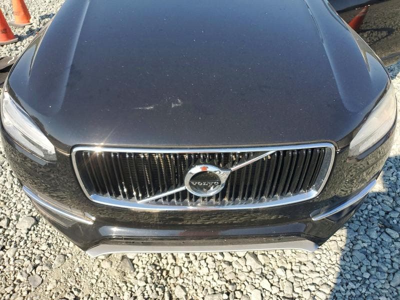 2017 VOLVO XC90 T6 12
