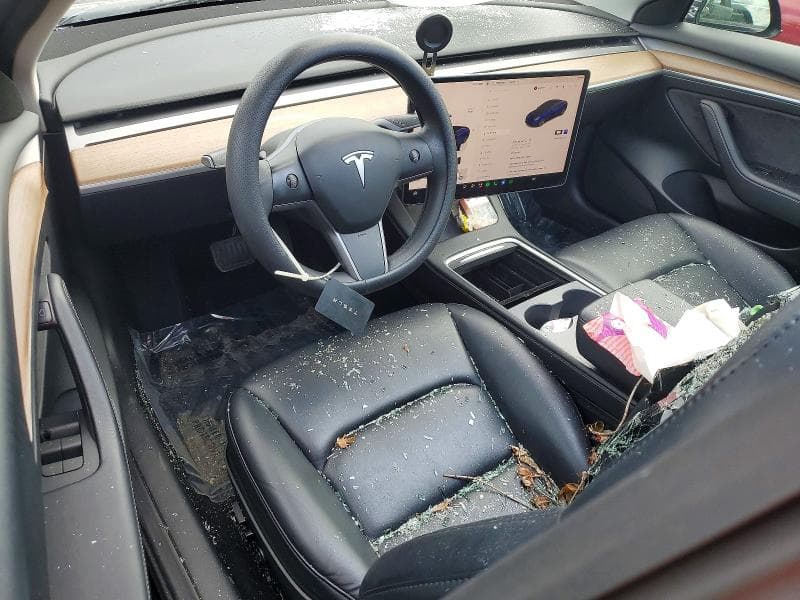 2023 TESLA MODEL 3 8