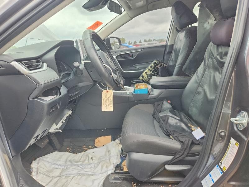 2023 TOYOTA RAV4 LE 7