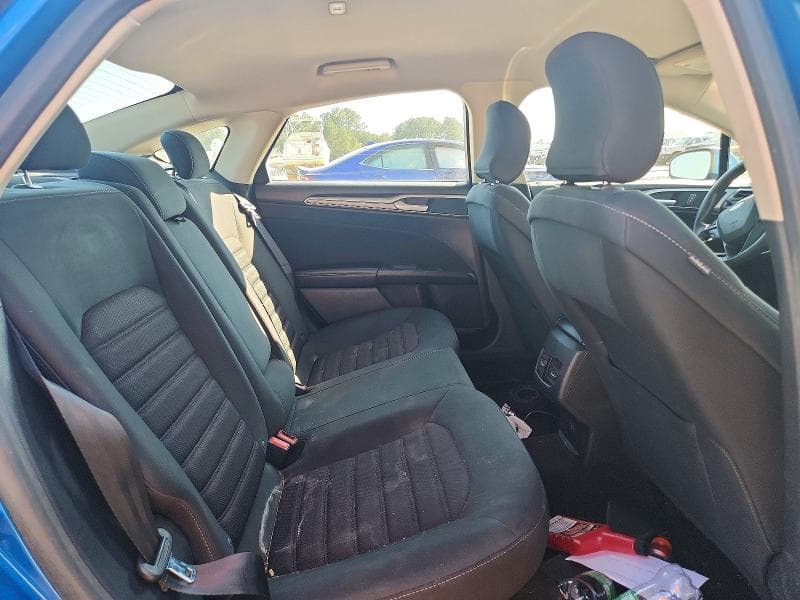 2019 FORD FUSION SE 10