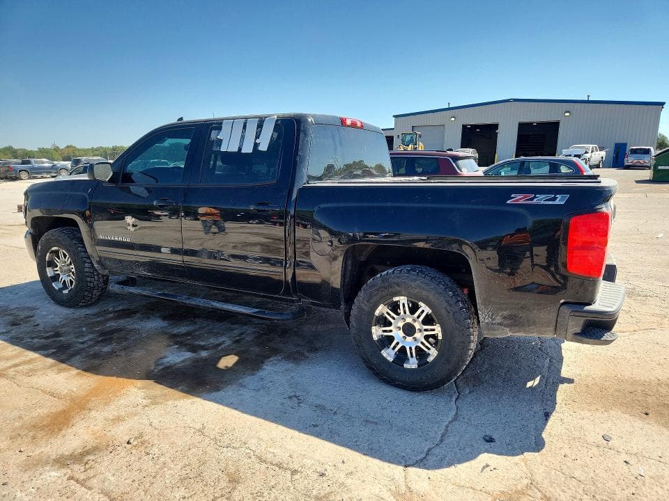 2017 CHEVROLET SILVERADO K1500 LT 2