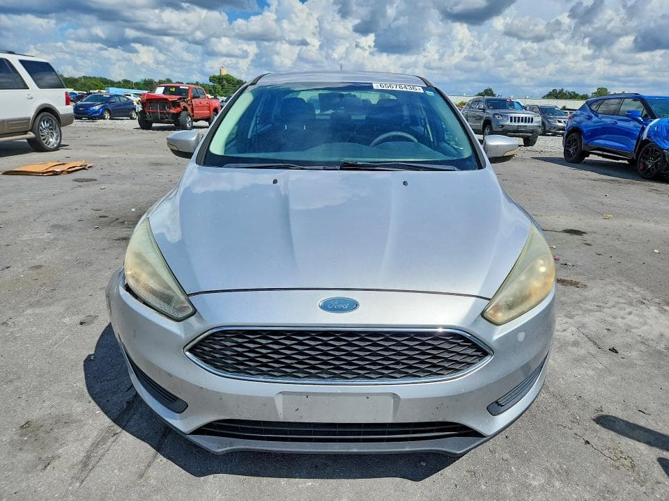 2017 FORD FOCUS SE 5