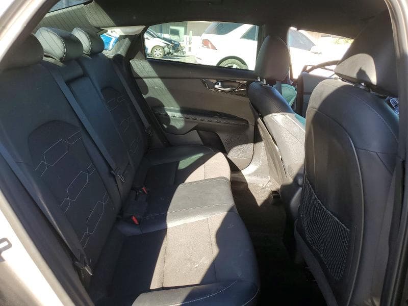 2023 KIA FORTE GT LINE 10