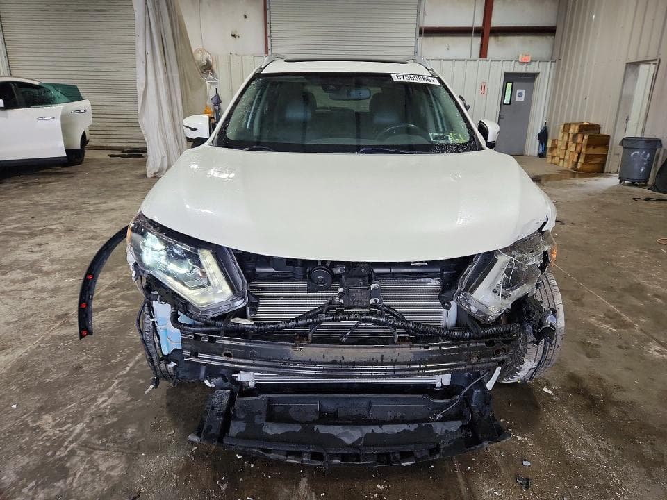 2017 NISSAN ROGUE SL 5