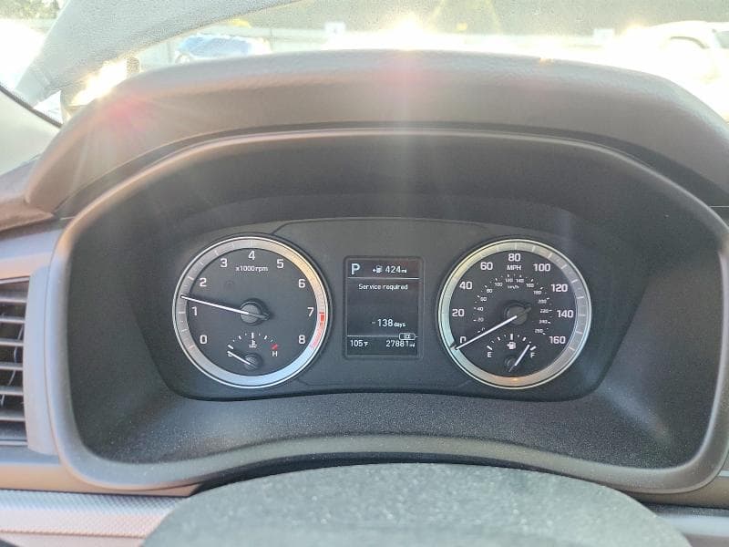 2018 HYUNDAI SONATA SE 9