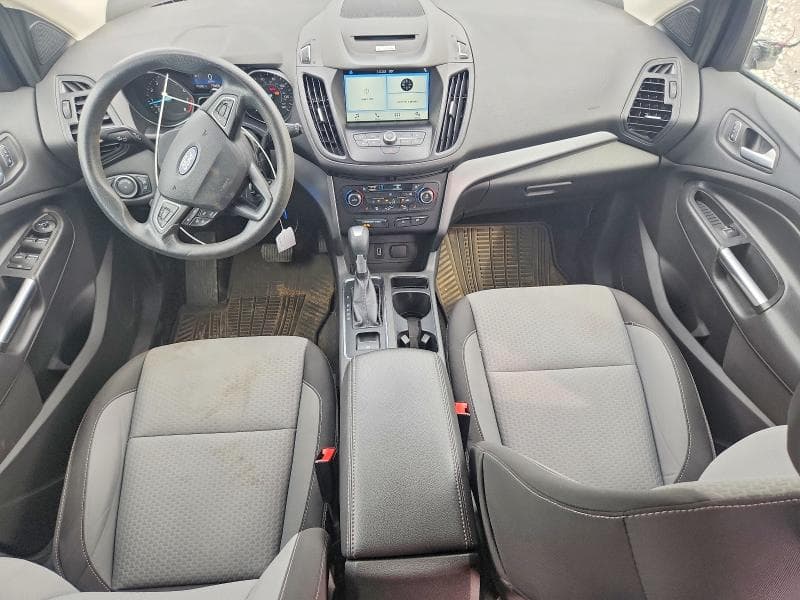 2017 FORD ESCAPE SE 8