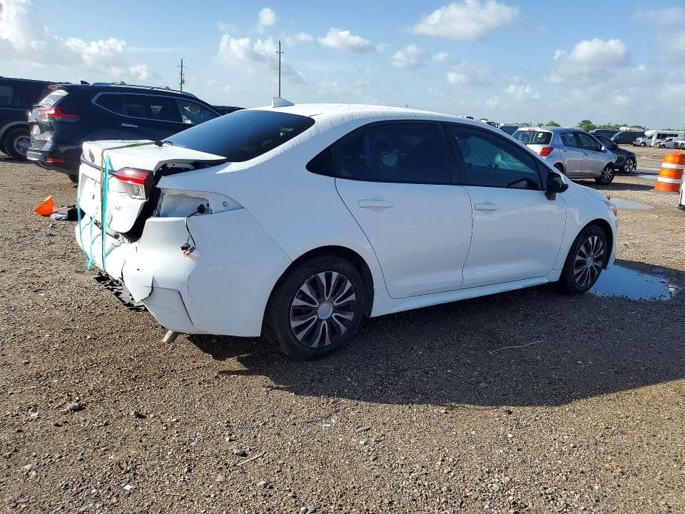 2021 TOYOTA COROLLA LE 3