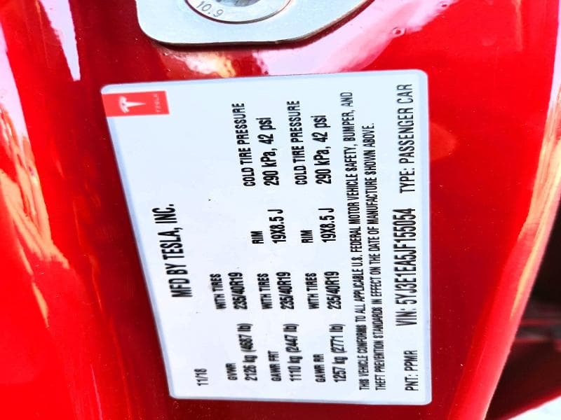 2018 TESLA MODEL 3 12