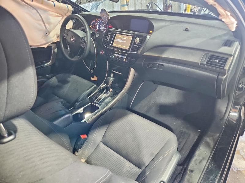 2017 HONDA ACCORD EX 8