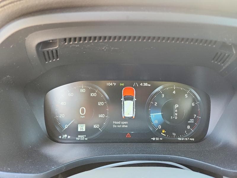 2018 VOLVO XC60 T6 9