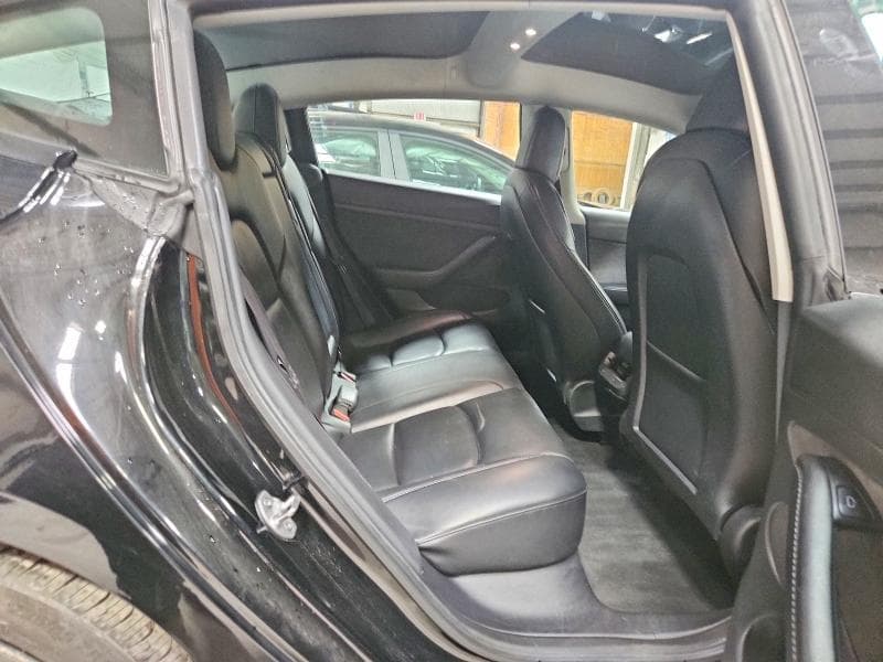 2022 TESLA MODEL 3 10