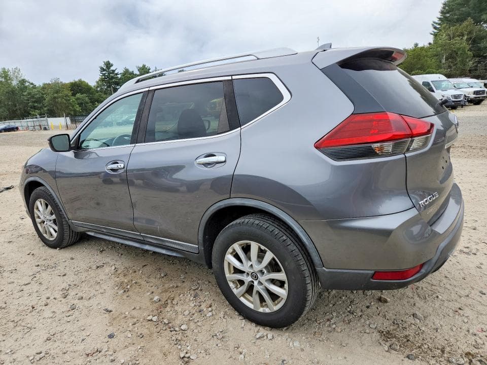 2018 NISSAN ROGUE SV 2