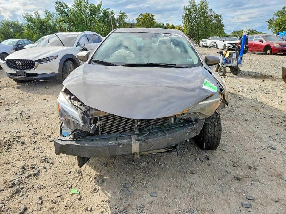 2017 TOYOTA COROLLA LE 5