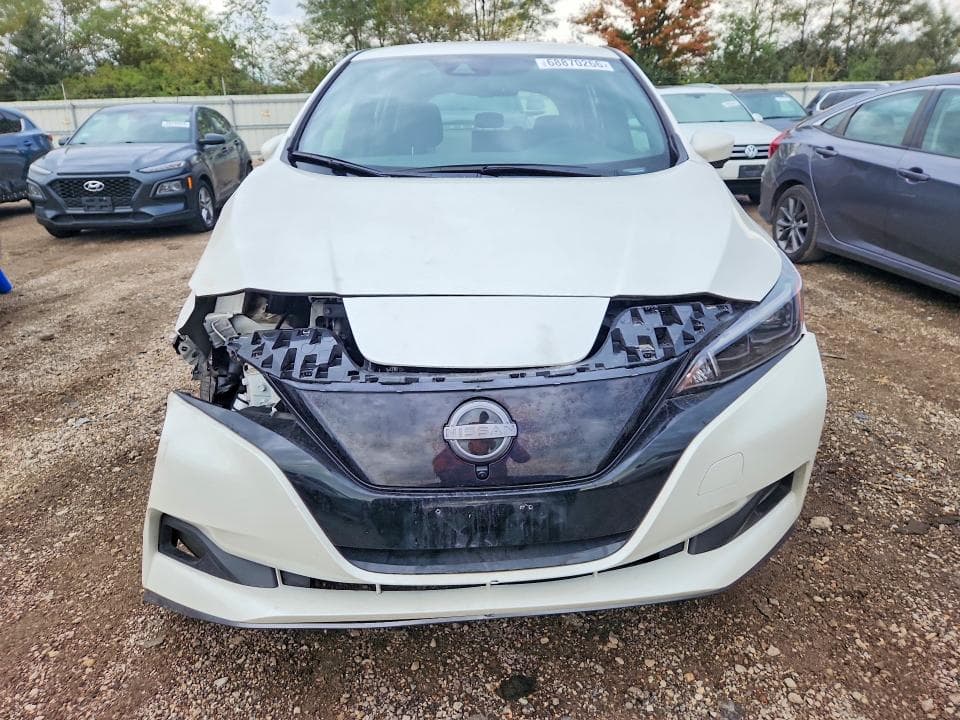 2023 NISSAN LEAF SV PLUS 5