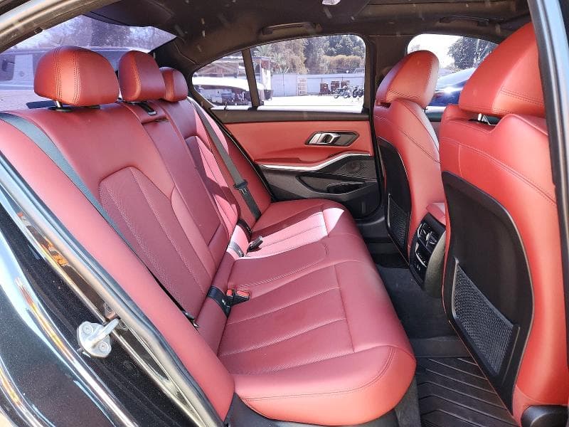 2022 BMW 330E 10