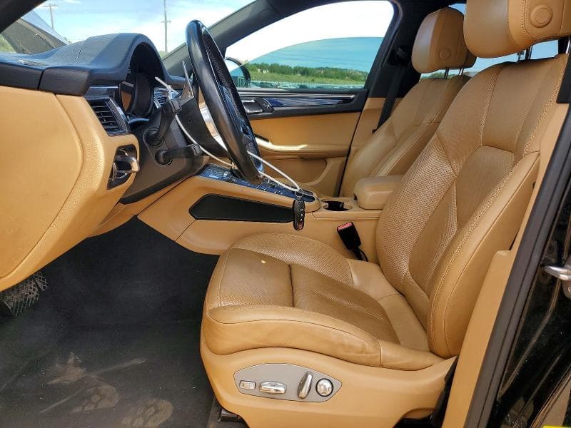 2018 PORSCHE MACAN 7