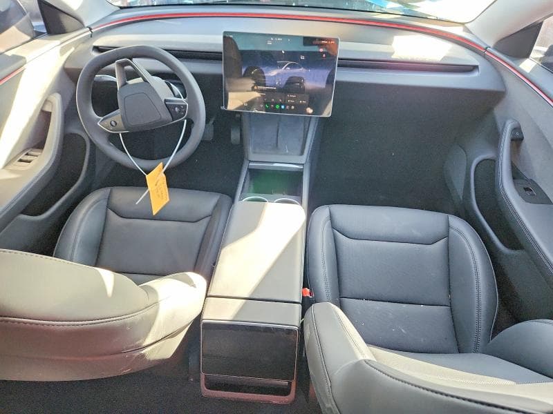 2026 TESLA MODEL 3 8