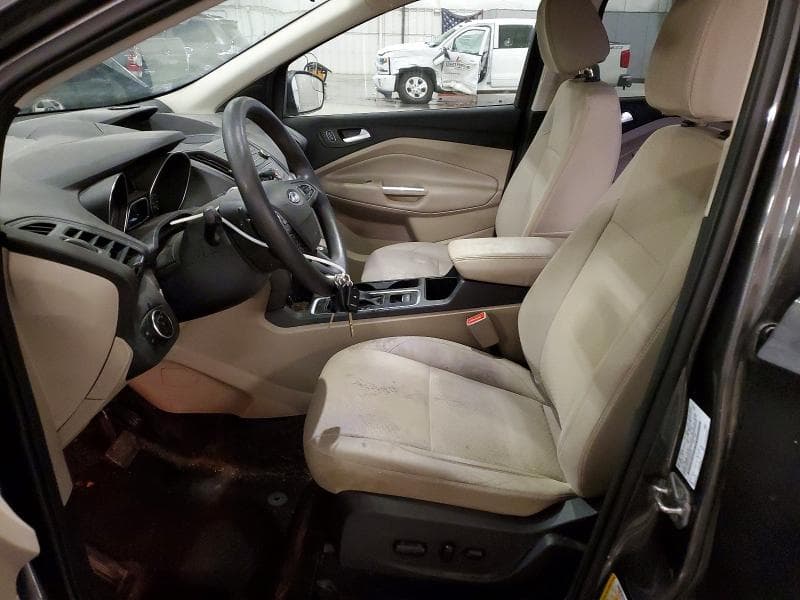 2017 FORD ESCAPE SE 7