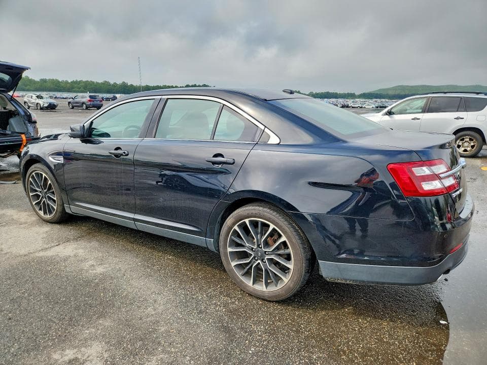 2018 FORD TAURUS SEL 2