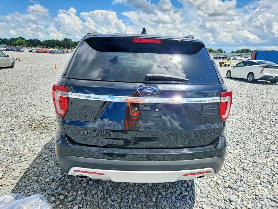 2017 FORD EXPLORER XLT 6