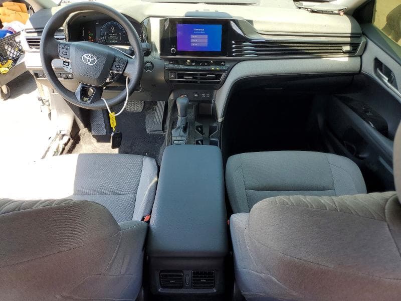 2025 TOYOTA CAMRY LE 8