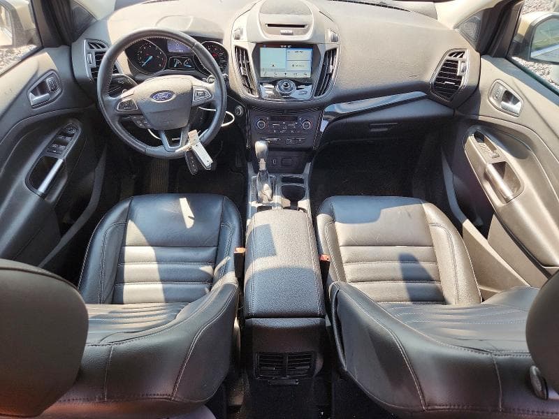2017 FORD ESCAPE TITANIUM 8