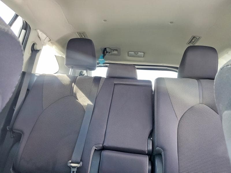 2021 TOYOTA HIGHLANDER LE 10