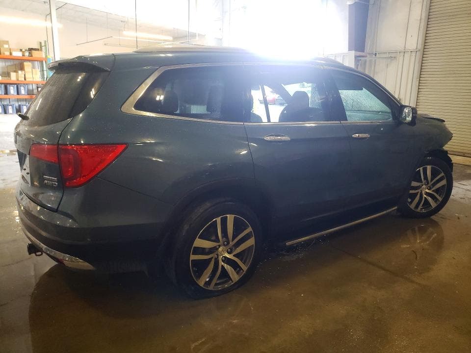 2017 HONDA PILOT TOURING 3