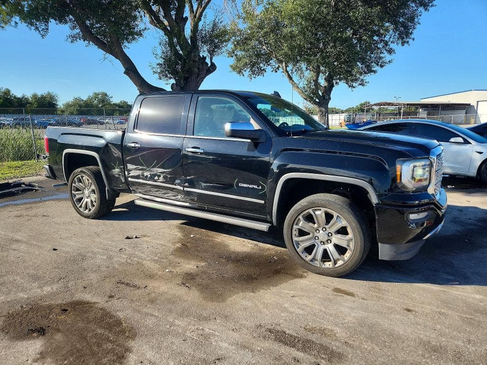 2017 GMC SIERRA K1500 DENALI 4