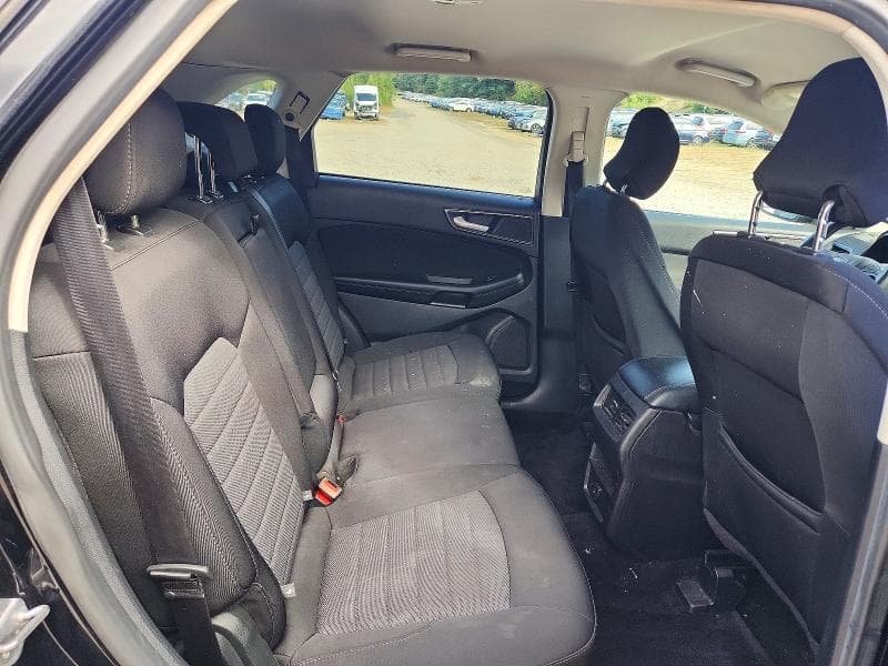 2018 FORD EDGE SE 10