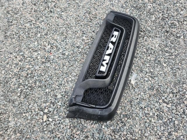 2019 RAM 1500 CLASSIC SLT 12