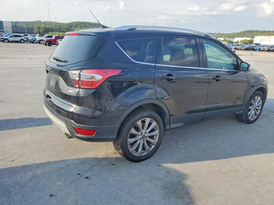 2017 FORD ESCAPE TITANIUM 3