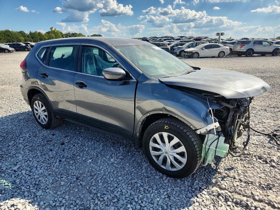 2018 NISSAN ROGUE S 4