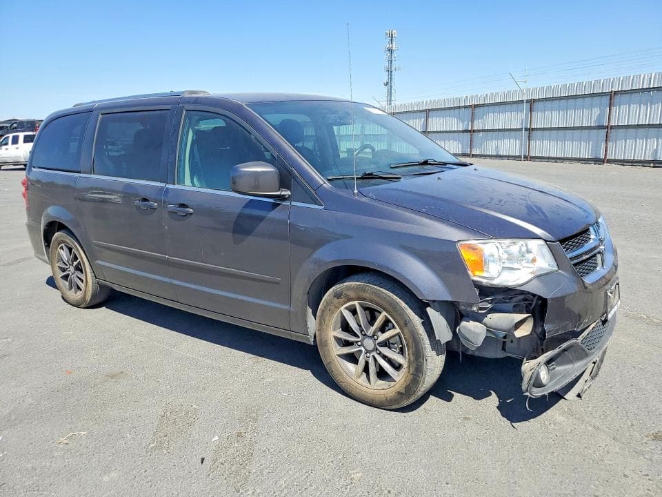 2017 DODGE GRAND CARAVAN SXT 4