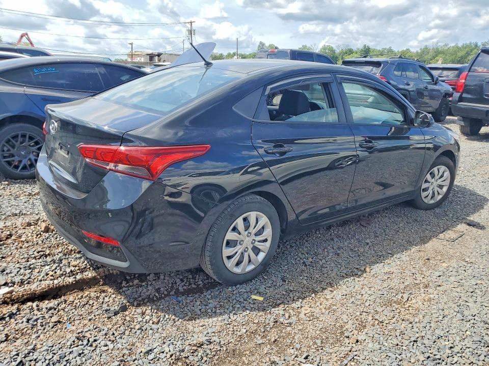 2020 HYUNDAI ACCENT SE 3