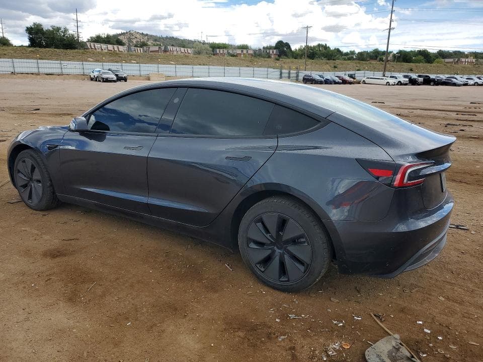 2025 TESLA MODEL 3 2